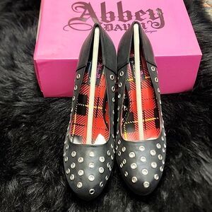 NIB Abby Dawn Holly Chart Topper Platform Black Size 9